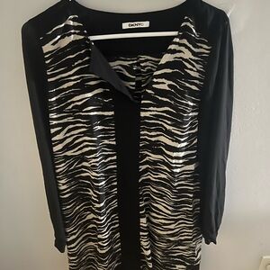 DKNYC Black and White Zebra-Print Tunic Top